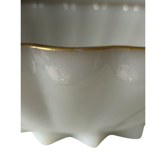Anchor Hocking Rachel Oval Bowl White Milk Glass Gold Trim 12" X 8” Vintage - Picture 4 of 7
